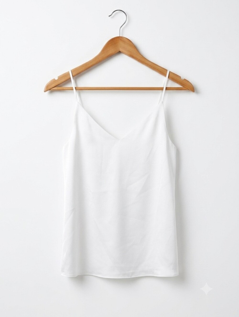 Calvin Klein White V-Neck Spaghetti Strap Camisole NWT Size Small